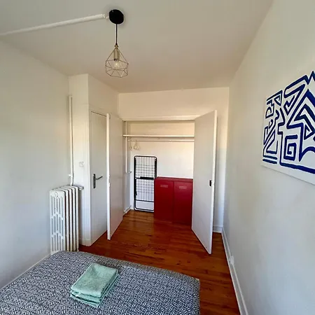 L Authentique Proche Centre *