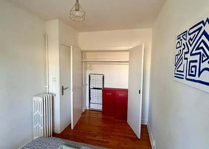 L Authentique Proche Centre *